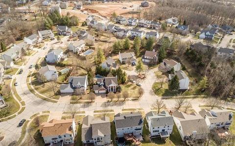 1112 Gateford Ridge Ct, Ballwin, MO 63021 photo 36