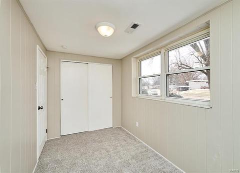 400 Coventry Ln, Manchester, MO 63021 photo 17