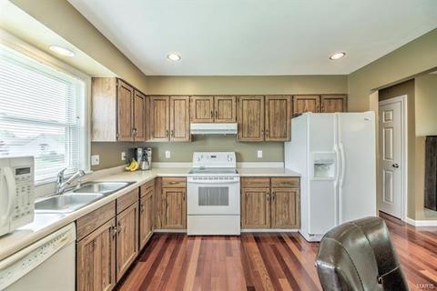 1176 Haven View Cir, O'fallon, MO 63366 photo 5