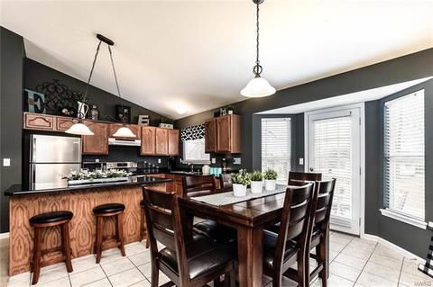 4 N Mdw, O'fallon, MO 63366 photo 5