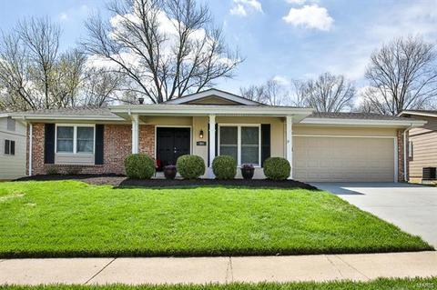 564 Goldwood Dr, Ballwin, MO 63021 photo 1