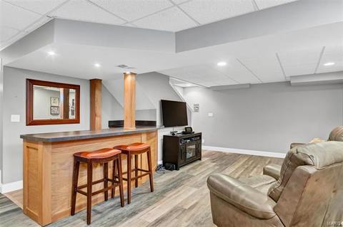 1043 Johanna Dr, Ballwin, MO 63021 photo 25
