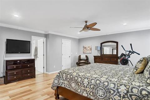 1043 Johanna Dr, Ballwin, MO 63021 photo 15
