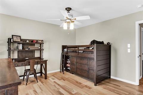 1043 Johanna Dr, Ballwin, MO 63021 photo 18
