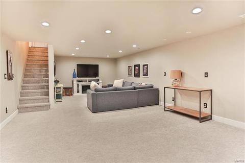 511 Stephanie Ln, Manchester, MO 63011 photo 17