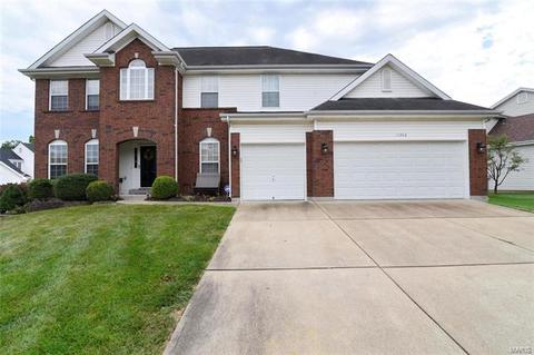 17202 Hilltop Rdg, Eureka, MO 63025 photo 1