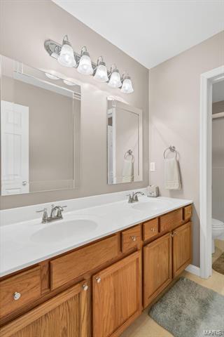 17202 Hilltop Rdg, Eureka, MO 63025 photo 21