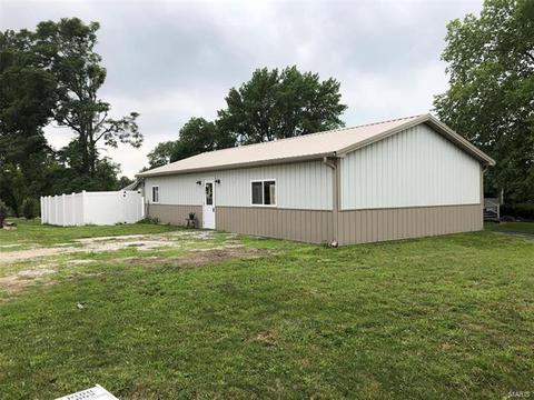 105 W Main Street St, Perry, MO 63462 photo 1