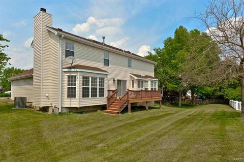 232 Maeve Ct, Ballwin, MO 63021 photo 35