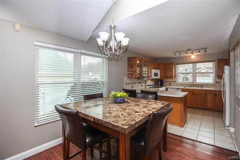 1455 Pepperdine, Ballwin, MO 63021 photo 3