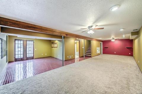 13 Holly Ct, O'fallon, MO 63366 photo 5