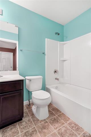 209 Springbeach Dr, O'fallon, MO 63368 photo 22
