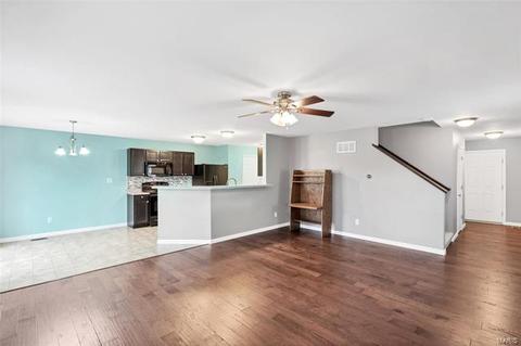 209 Springbeach Dr, O'fallon, MO 63368 photo 6