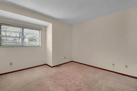 630 Walnut Ridge Dr, Ballwin, MO 63021 photo 19
