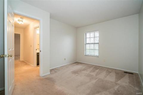 838 Ginger Wood Ct, Ballwin, MO 63021 photo 20