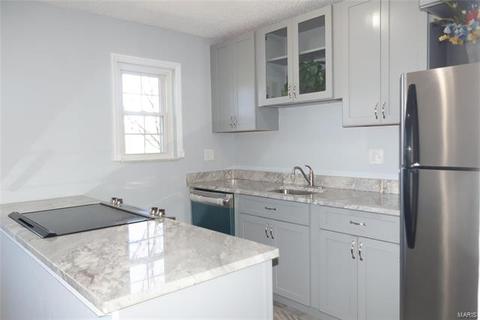 3137 Roger Williams #E, Bridgeton, MO 63044 photo 2
