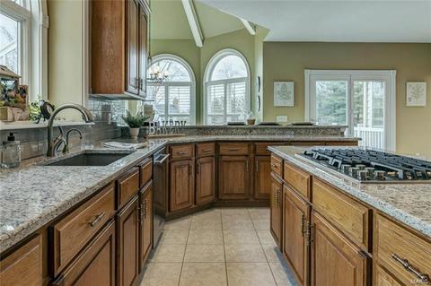 748 Hillenkamp Dr, Weldon Spring, MO 63304 photo 17