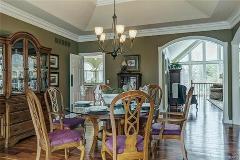 748 Hillenkamp Dr, Weldon Spring, MO 63304 photo 7