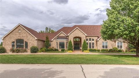 748 Hillenkamp Dr, Weldon Spring, MO 63304 photo 1