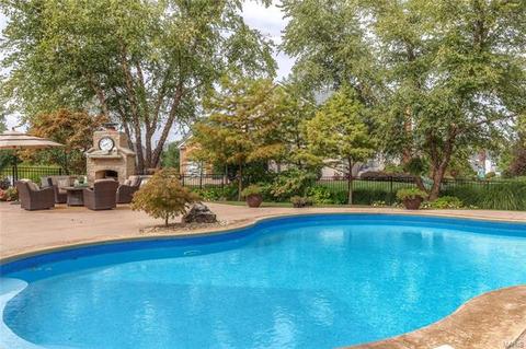 748 Hillenkamp Dr, Weldon Spring, MO 63304 photo 65