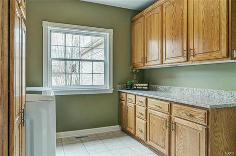 748 Hillenkamp Dr, Weldon Spring, MO 63304 photo 24