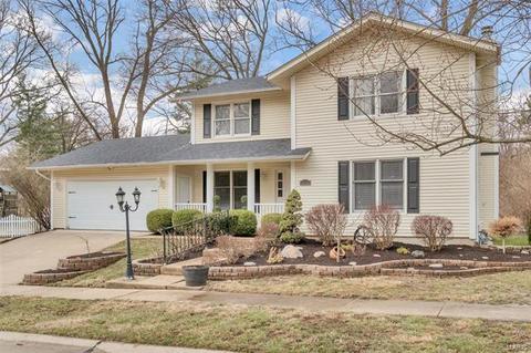 1111 Crested View Dr, Saint Louis, MO 63146 photo 2