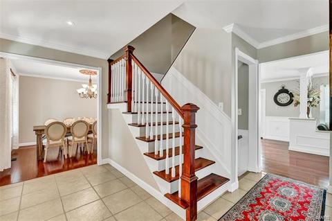 1111 Crested View Dr, Saint Louis, MO 63146 photo 3