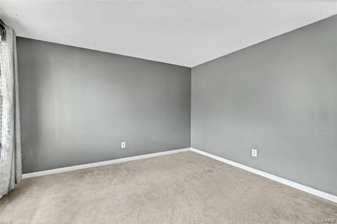 1111 Crested View Dr, Saint Louis, MO 63146 photo 23