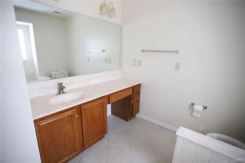 1501 Berry Leaf, Ballwin, MO 63021 photo 15