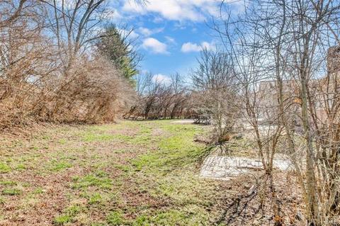 11 Silvercreek Ln, Ballwin, MO 63011 photo 24