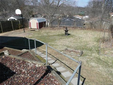 321 Orchard Ave, Ballwin, MO 63021 photo 20