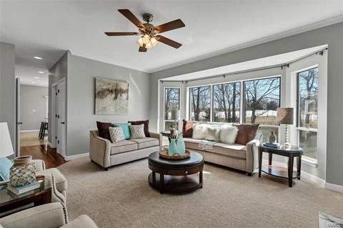2152 Lee Ridge Dr, O'fallon, MO 63368 photo 7