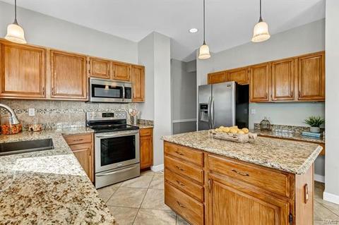 2152 Lee Ridge Dr, O'fallon, MO 63368 photo 31
