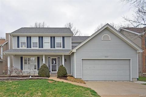 1053 Columbard Dr, Ballwin, MO 63021 photo 1