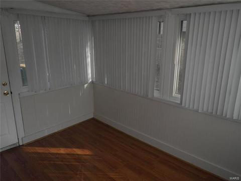 9800 Kelvin, Saint Louis, MO 63137 photo 11