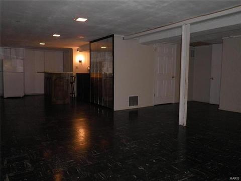9800 Kelvin, Saint Louis, MO 63137 photo 13