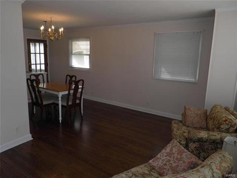 9800 Kelvin, Saint Louis, MO 63137 photo 3