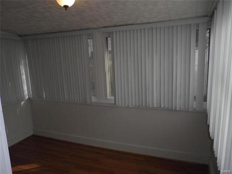 9800 Kelvin, Saint Louis, MO 63137 photo 10