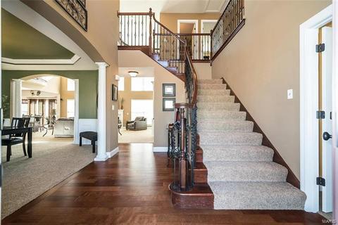 6564 Devonhurst Dr, Saint Louis, MO 63129 photo 7