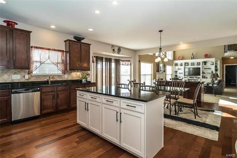 6564 Devonhurst Dr, Saint Louis, MO 63129 photo 33