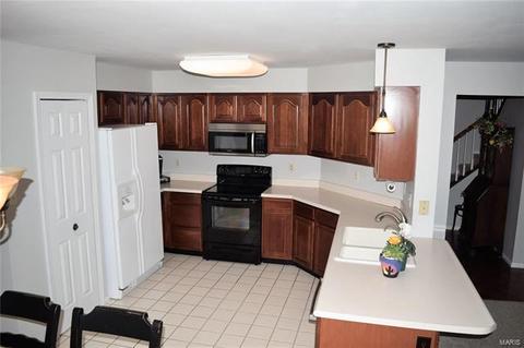 33 Coach Line Dr, O'fallon, MO 63368 photo 12