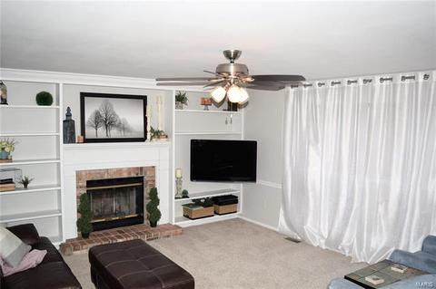33 Coach Line Dr, O'fallon, MO 63368 photo 14