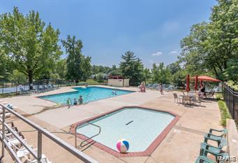 605 Forrester Dr, Manchester, MO 63011 photo 26