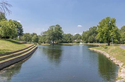 605 Forrester Dr, Manchester, MO 63011 photo 28