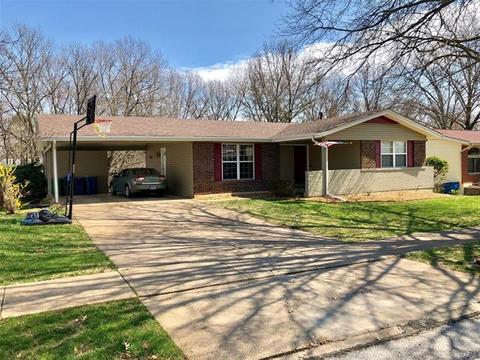 668 Towerwood Dr, Ballwin, MO 63021 photo 2