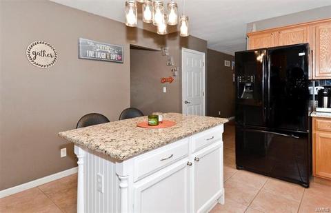 14 Spangle Way Dr, O'fallon, MO 63366 photo 13