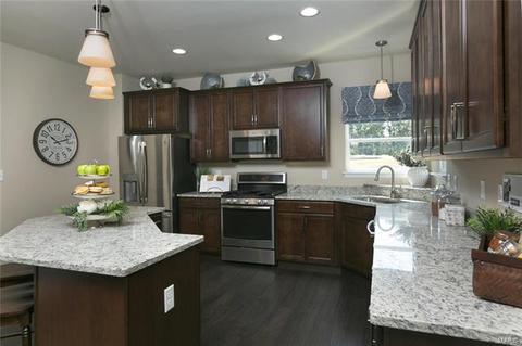 101 Keystone Ridge Dr, O'fallon, MO 63366 photo 8
