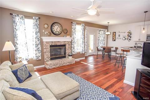 110 Spring Tree Ct, Saint Charles, MO 63303 photo 2