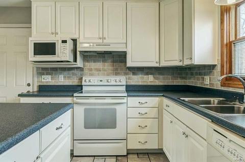 1227 Miremont Dr, Manchester, MO 63011 photo 4