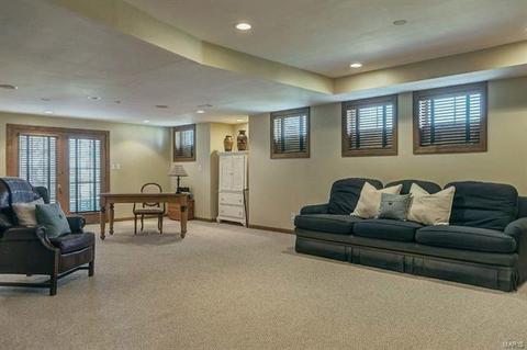25 Rathsallagh Ct, Weldon Spring, MO 63304 photo 24